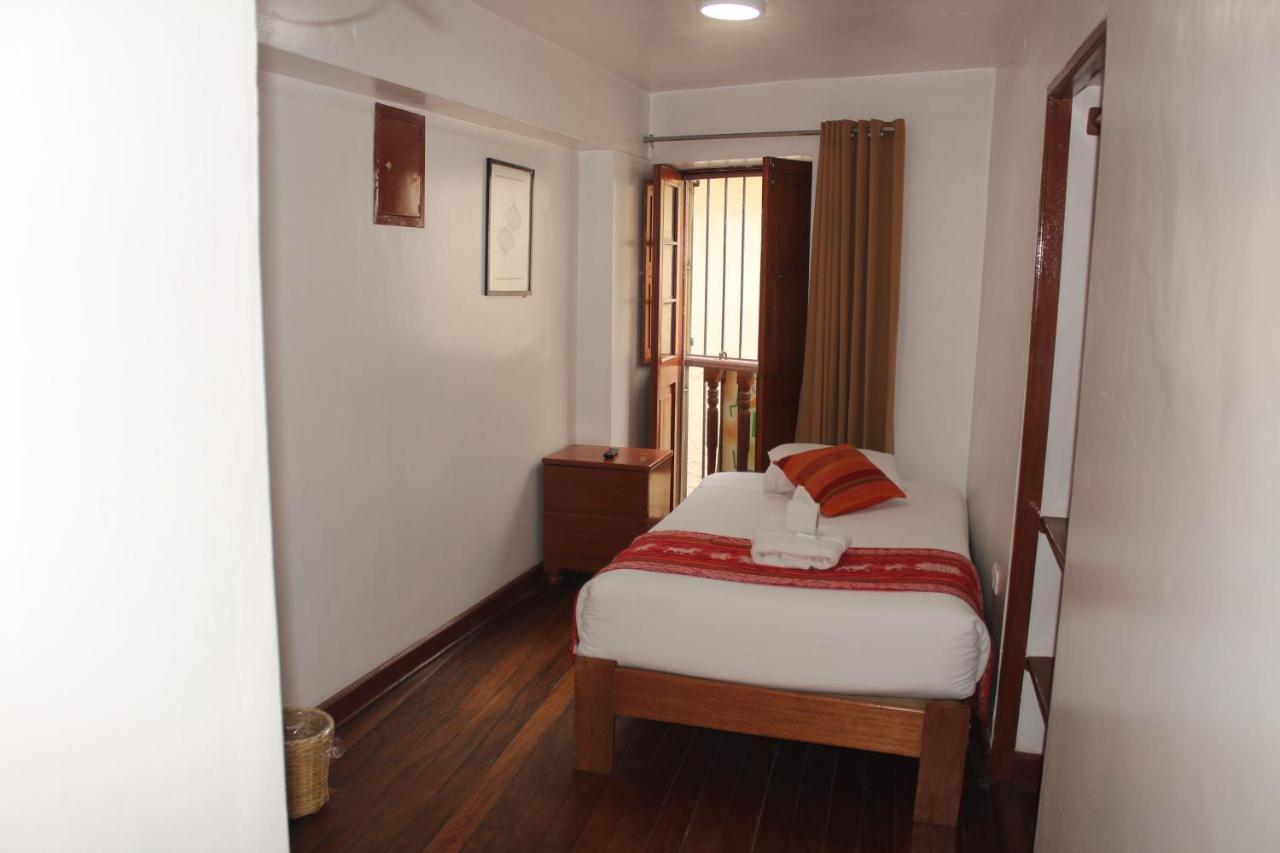 Hostal Turistico Illapa Cusco 119 Экстерьер фото